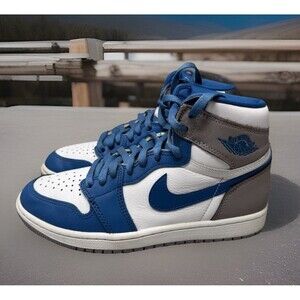 Nike Air Jordan 1 Retro High True Blue DZ5485 410 Men Size 8 Preowned